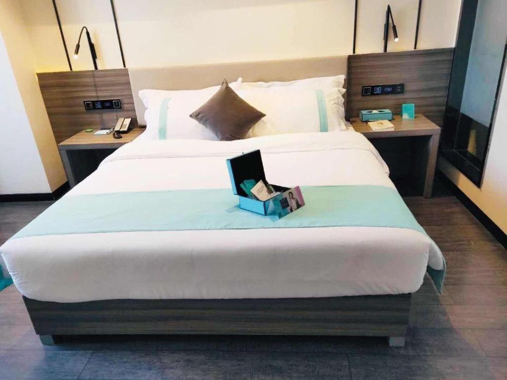Xana Lite Xichang Hangtian Avenue Branch Luaran gambar